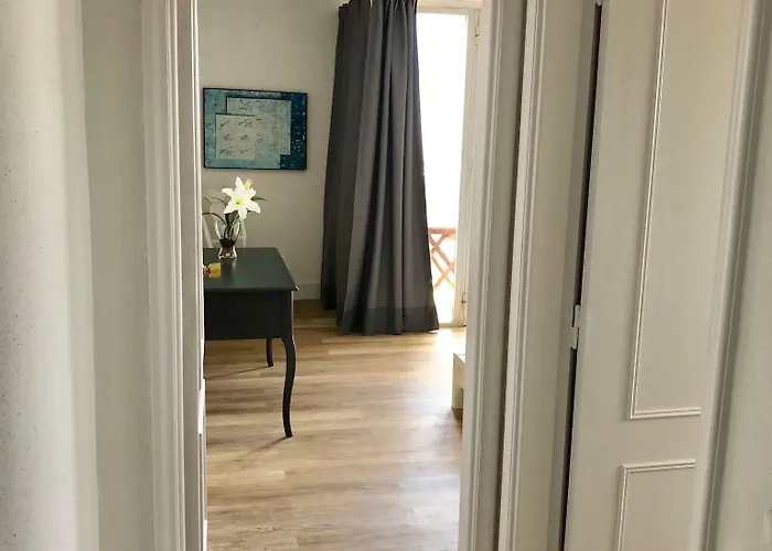 アパルタメントス ブルハ *