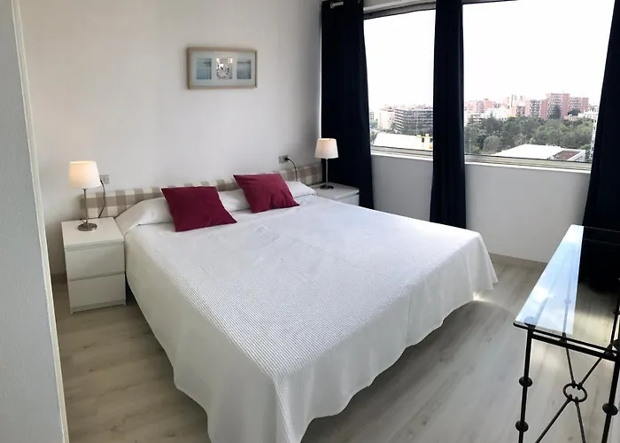 アパルタメントス ブルハ * サンタクルスデテネリフェ