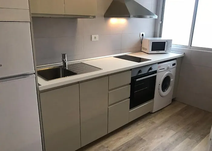 アパルタメントス ブルハ * サンタクルスデテネリフェ