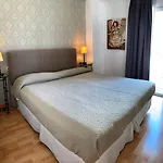 Bruja Apartamento *