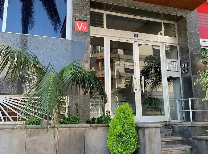 Bruja * Санта-Крус-де-Тенерифе