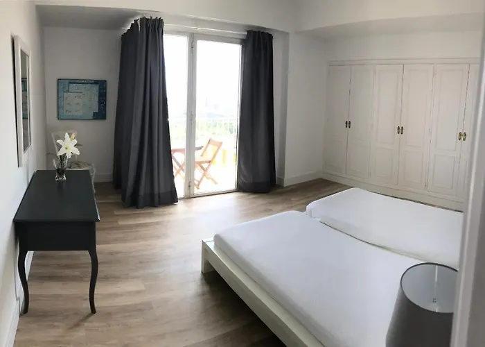 Bruja * Santa-Cruz de Ténérife